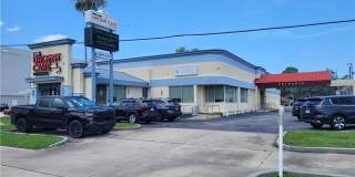 4517 VETERANS Boulevard Gallery 1