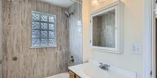 801 Campo St, Gallery 5