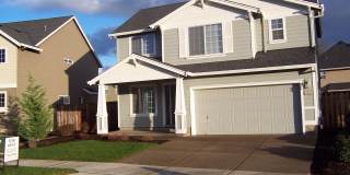 Available Now: 4 Bedroom Home in Willamette Landing Gallery 1