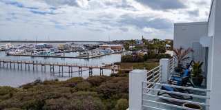 75 COMARES Avenue Gallery 33