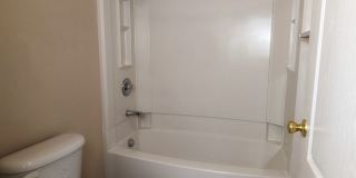 Large Townhome Gallery 29