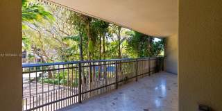 2901 S Bayshore Dr 2901 S Bayshore Dr Gallery 5