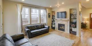 Beautiful 4 Bedroom Home In Villebois! Beautiful 4 Bedroom Home In Villebois! Gallery 9