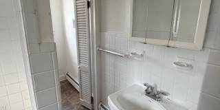 Single Family 3 Bedroom Gallery 15