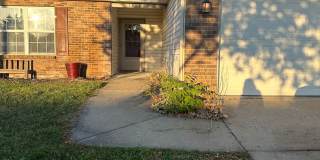 3-Bedroom, 2-Bathroom Home with Fenced-in Backyard! Gallery 1