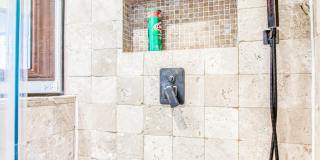 1701 ELM Street Gallery 45