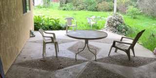 3 Bedroom 2 Bathroom Home Available July Gallery 1