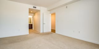 6tenEast 6tenEast Gallery 39