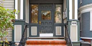 1bed with living room and washer/dryer in unit Gallery 10