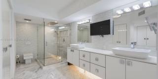 19195 NE 36th Ct Gallery 15