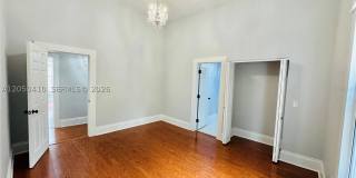 1017 E 19 AVE Gallery 26