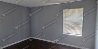 18627 Curtis St Gallery 12