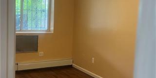 3941 Laconia Avenue Gallery 3