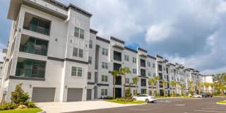 The Parian Luxury Apartments Gallery 30