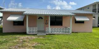 DIRECT GULF ACCESS 2/2 FOR RENT Gallery 1