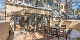 326 W Hopkins Avenue Gallery 29