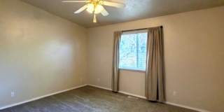 Beautiful and spacious 3 bed 2 bath home in Meridian just off Ten Mile and W Pine Ave Gallery 11