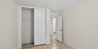 7395 W San Miguel Avenue Gallery 15