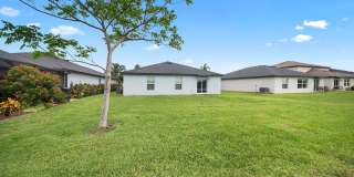 Stunning New construction home in North Fort Myers Gallery 25