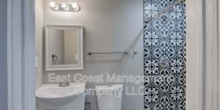 2619 Loyola Northway Gallery 21