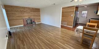3-Bedroom, 1-Bathroom Home with Large Yard & Garage in South San Francisco Gallery 3