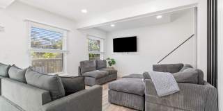 113 4th Ave Gallery 5