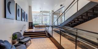 Luna Gallery 4
