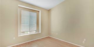 2305 W Horizon Ridge Parkway Gallery 17