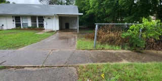 1112 Williamson Drive Gallery 1