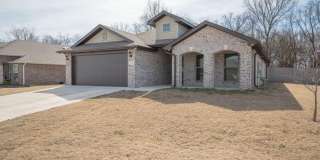 2110 S Greystone Square Gallery 1