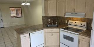 5560 W 21st Ct Gallery 14