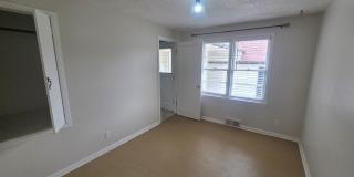 Audubon-Downriver Neighborhood 3+ bedroom, 1 bath corner lot with large, fenced yard Audubon-Downriver Neighborhood 3+ bedroom, 1 bath corner lot with large, fenced yard Gallery 18