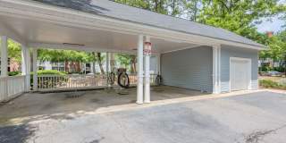 Avenue at Harbison Gallery 25