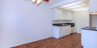 The Corsican Apartment Homes Gallery 22