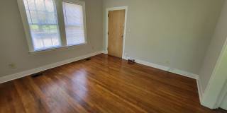 939 Poplar Boulevard - 1 Gallery 42