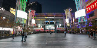 Renaissance Tower Gallery 43