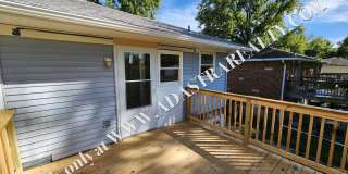 Nice Updated 2 Bed 1.5 Bath Duplex in Basehor-Available NOW!! Gallery 24