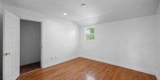 Fully Updated 1912 Audubon Charmer - 5BR/3BA with Hardwoods, Chef's Kitchen & Finished Basement! Gallery 21