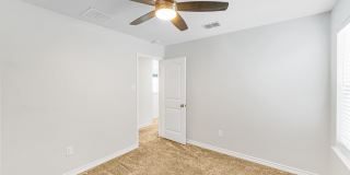 5911 Eckhert Gallery 17