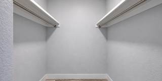 2110 NE 42nd Street Gallery 17