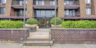 209-33 26th Avenue Gallery 1