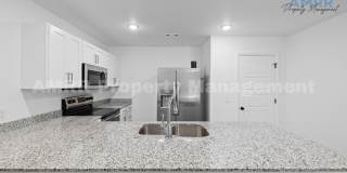New 3 Bedroom Townhome! Gallery 12