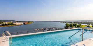 River Point Gallery 28