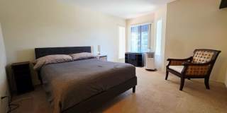 Light-Filled 1 Bed / 1 Bath Condo in UTC, San Diego – Skylights & Balcony Gallery 7