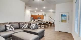 403 Magnolia Ln Gallery 7