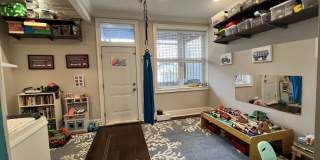 3616 N Bosworth Avenue Gallery 10