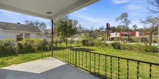 3 bedroom White Oak home available NOW! Gallery 16
