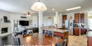 18498 Kinzie Street Gallery 1