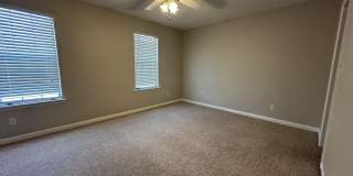 2448 Riverlook Drive Gallery 17