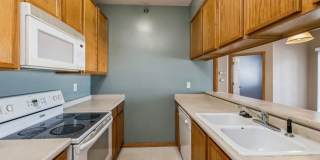 AFFORDABLE CONDO!! 2 Bedroom, 2 Bath Condo in Waukee Gallery 7